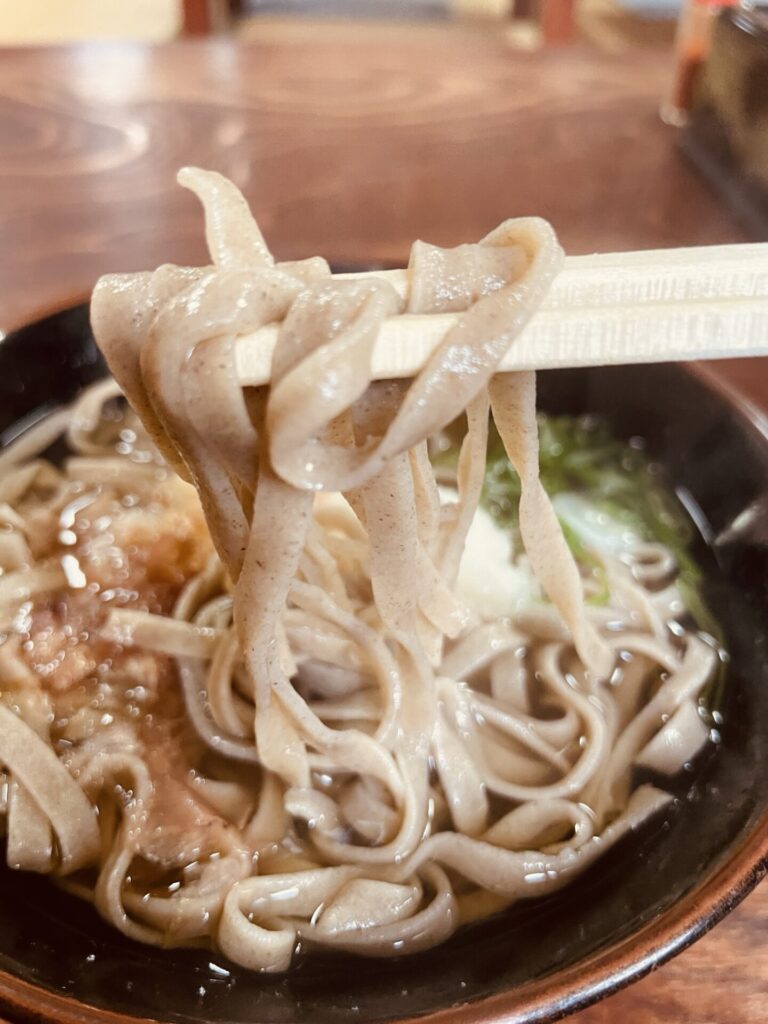 福井県　あぜ川　半助そば②